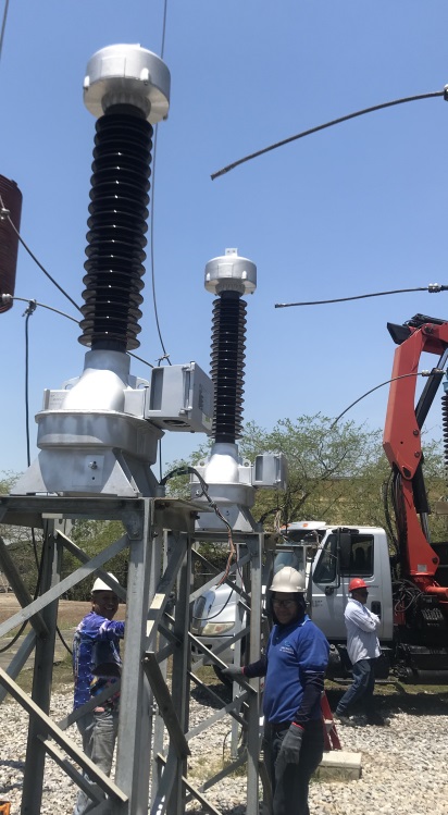 Mounting of 115 KV measurement transformers